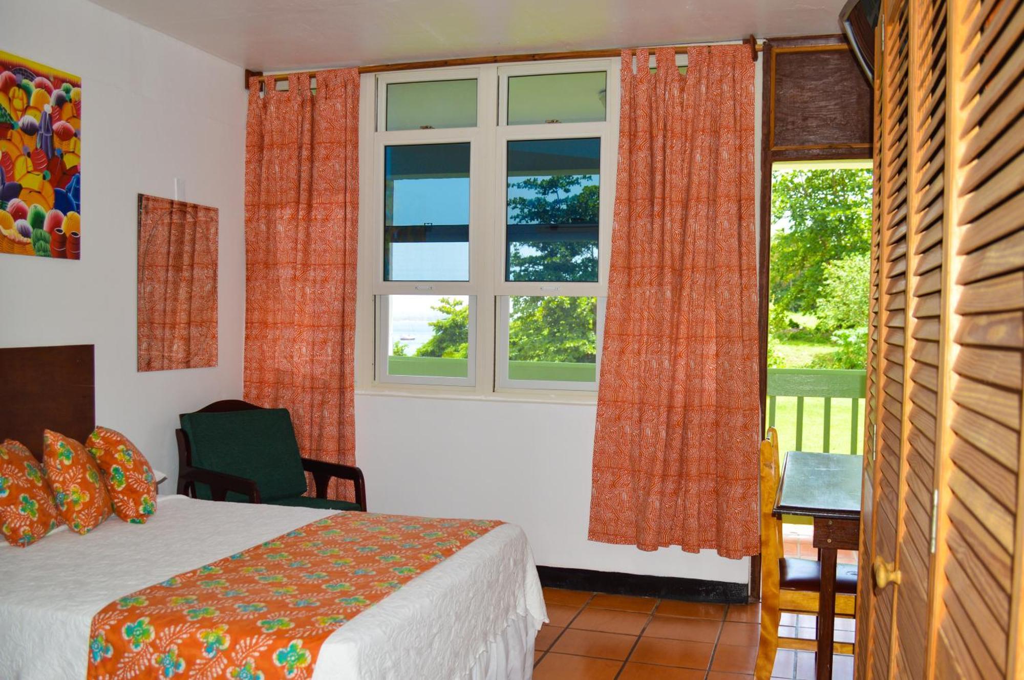 Portsmouth Beach Hotel ภายนอก รูปภาพ